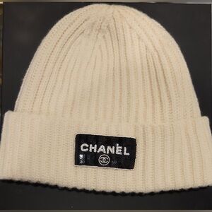 CHANEL Ivory sequin Ribbed Beanie